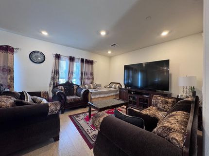 3000 Sky Watch Way, Roseville, CA 95747 Photo