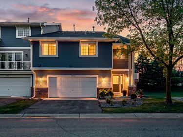 17620 69th Place N, Maple Grove, MN 55311