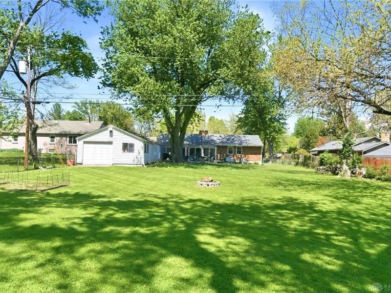 3915 Knollwood Drive, Beavercreek, OH 45432 Photo 34