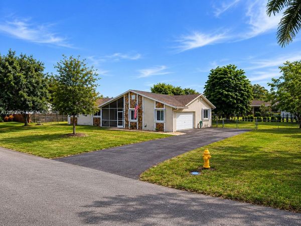 27600 SW 164th Ct , Homestead, FL 33031