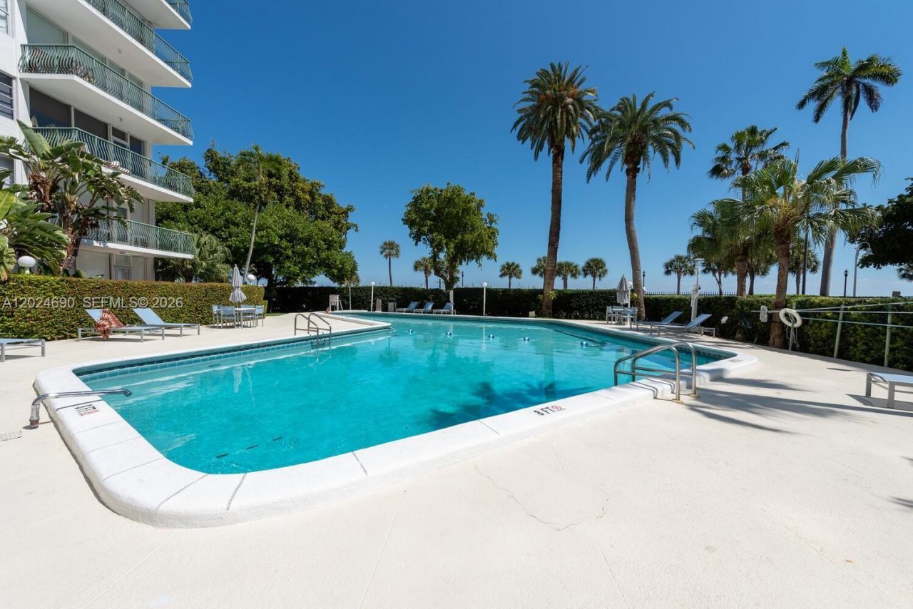 1408 Brickell Bay Dr , Unit 1116, Miami, FL 33131 Photo