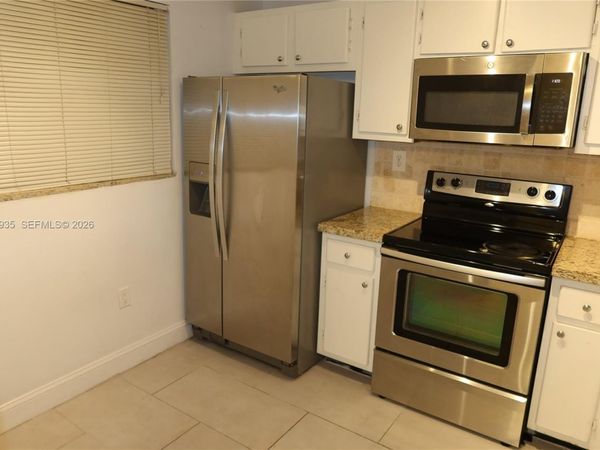 10835 SW 112th Ave, Unit 113, Miami, FL 33176