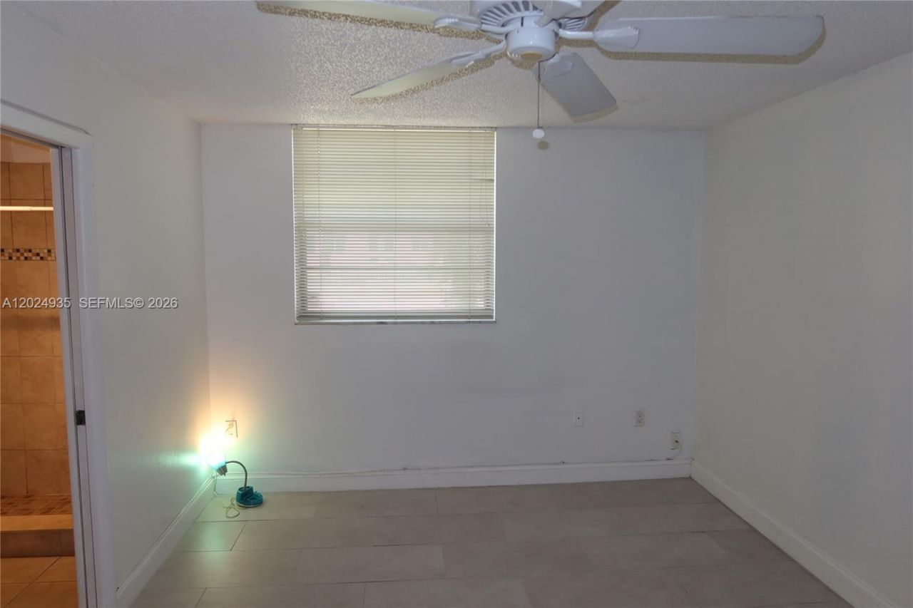 10835 SW 112th Ave , Unit 113, Miami, FL 33176 Photo