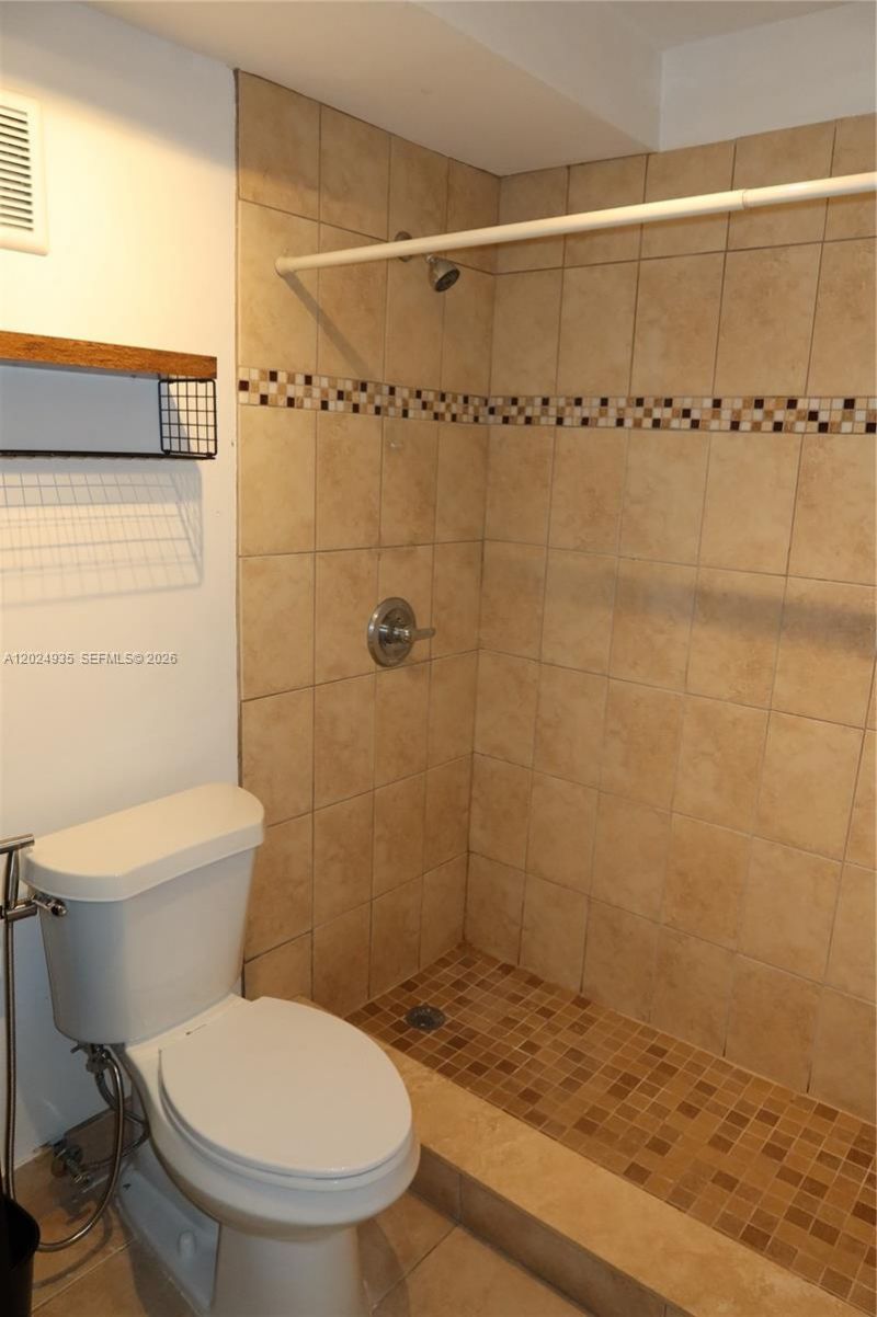 10835 SW 112th Ave, Unit 113, Miami, FL 33176 Photo
