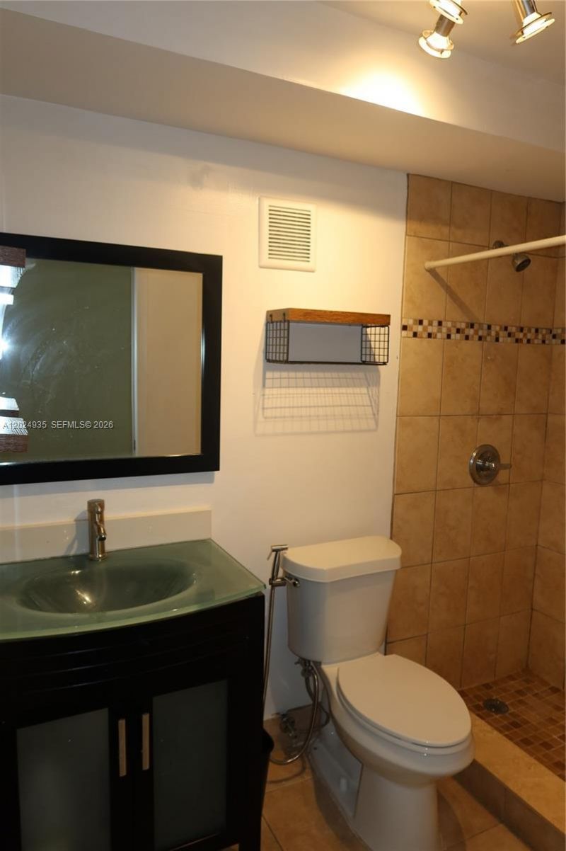10835 SW 112th Ave, Unit 113, Miami, FL 33176 Photo