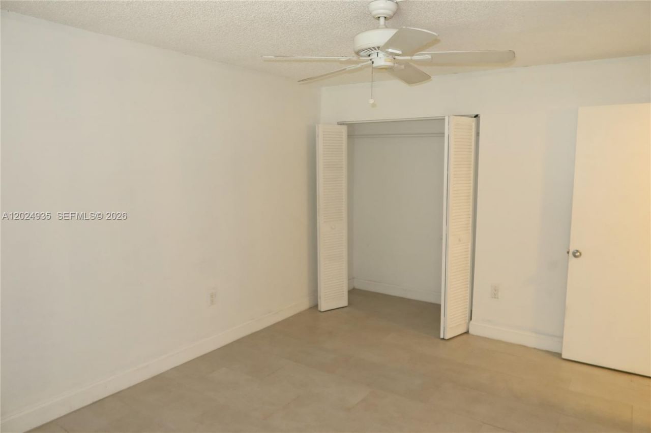 10835 SW 112th Ave, Unit 113, Miami, FL 33176 Photo