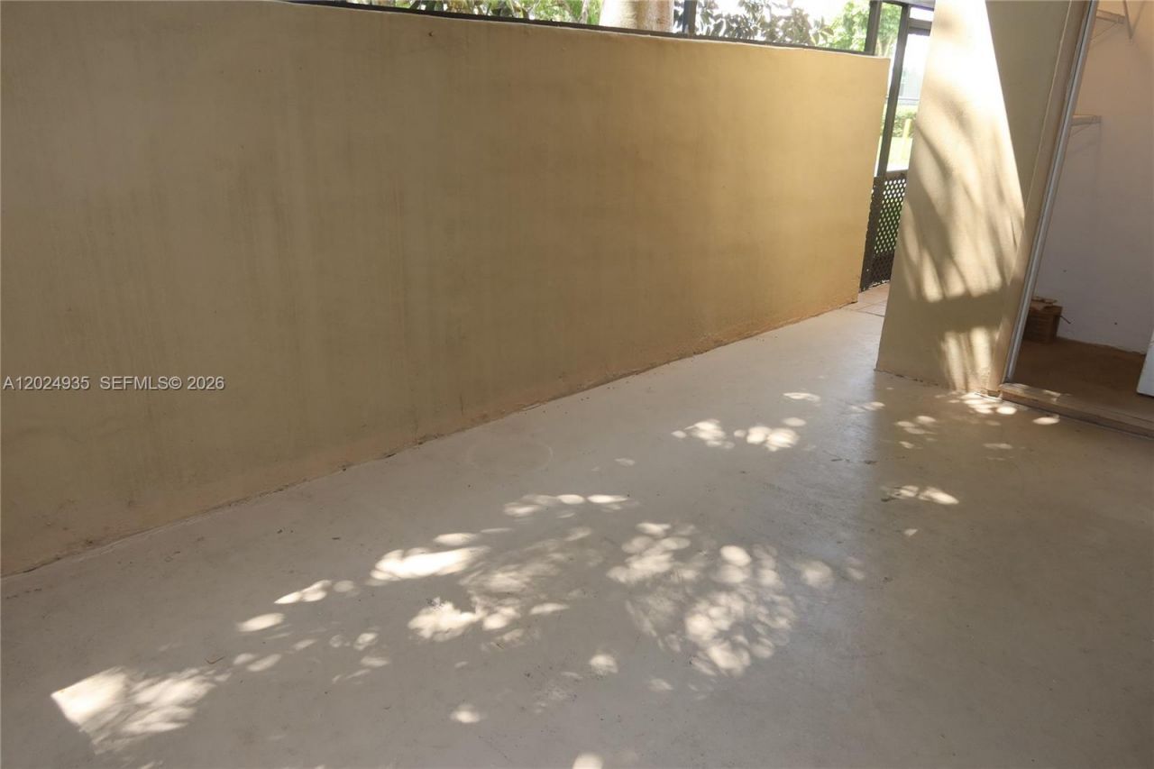10835 SW 112th Ave, Unit 113, Miami, FL 33176 Photo