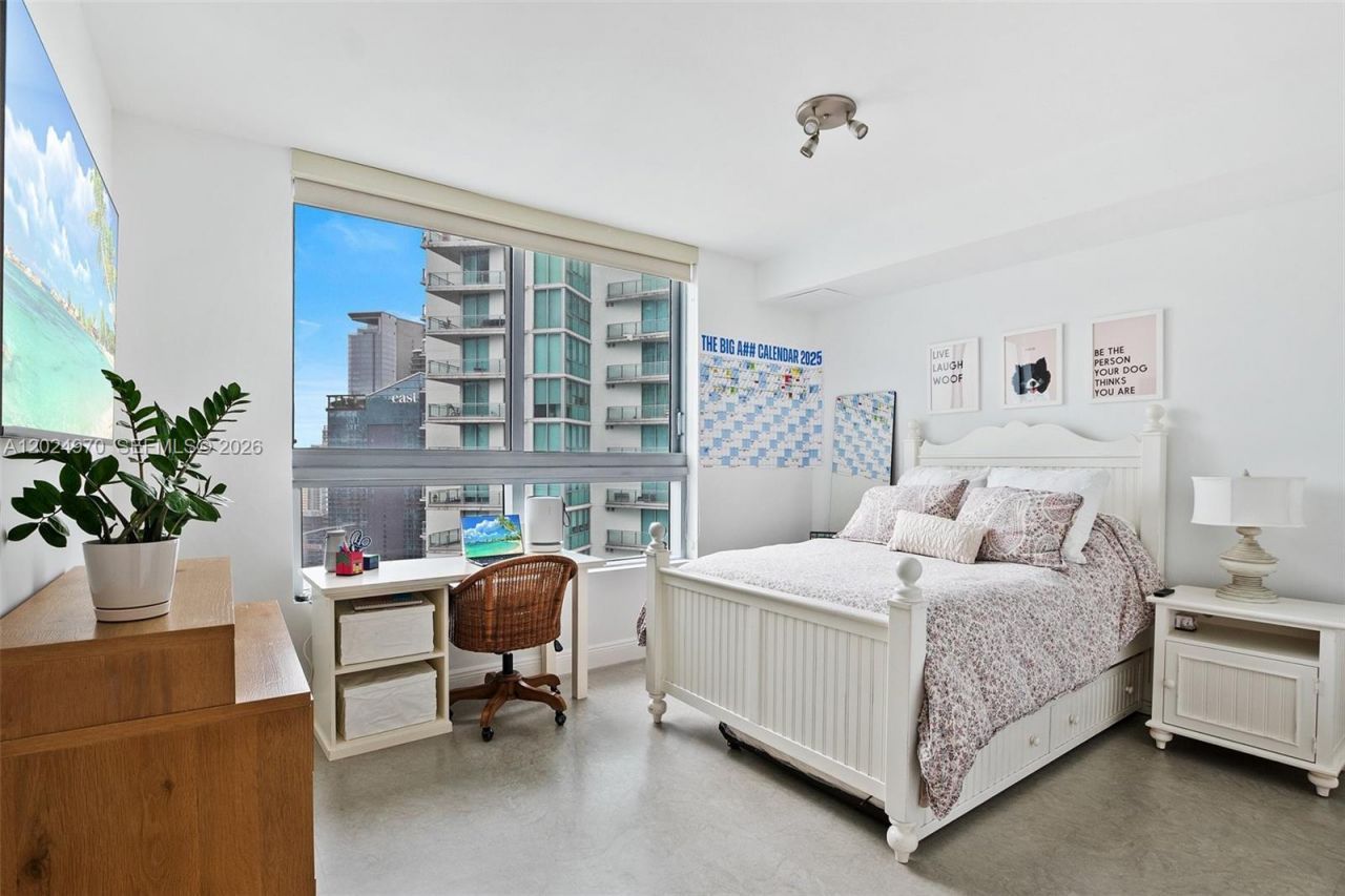 90 SW 3rd St , Unit 3810, Miami, FL 33130 Photo