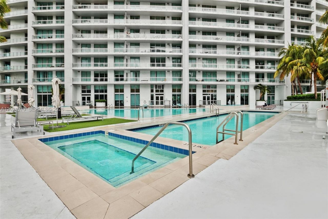 90 SW 3rd St , Unit 3810, Miami, FL 33130 Photo
