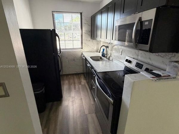 Unit 2, Hollywood, FL 33019