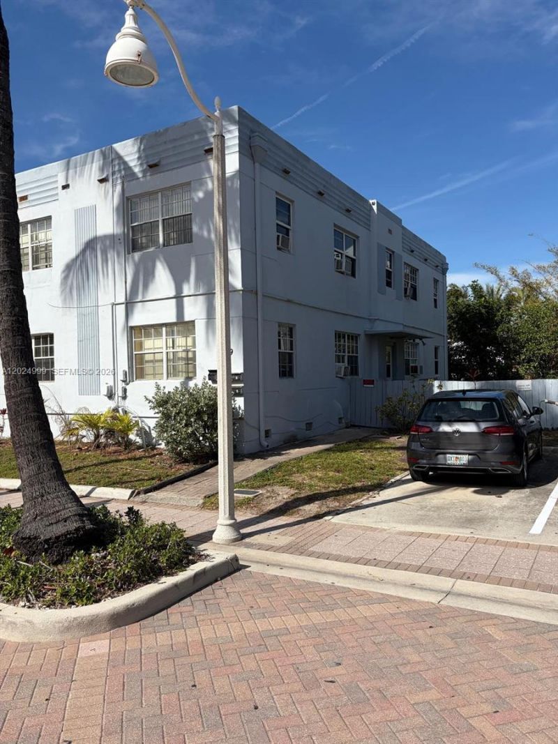 Please Call For Address, Unit 2, Hollywood, FL 33019 Photo