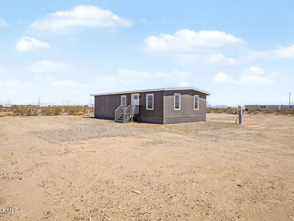 35353 W WIER Avenue, Tonopah, AZ 85354