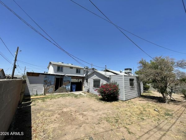 1010 N 18TH Street, Phoenix, AZ 85006