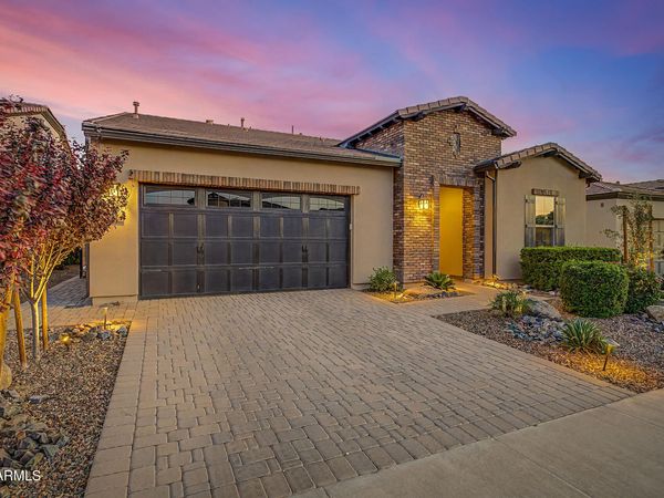 36802 N PFEIFER Lane, San Tan Valley, AZ 85140