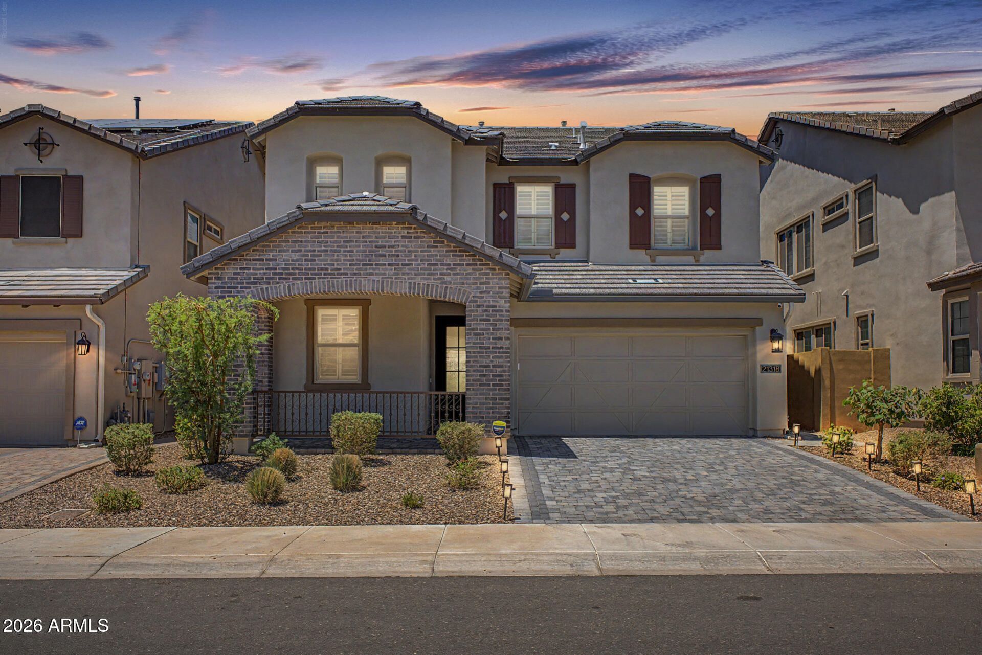21318 N 58th Street, Phoenix, AZ 85054 Main Photo