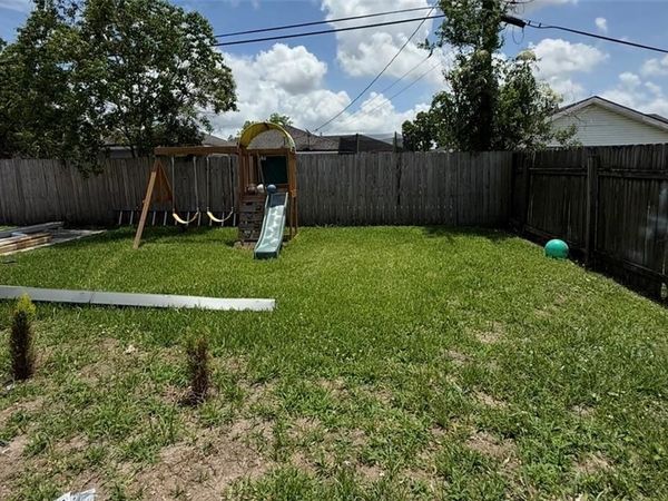 1511 SCHNELL Drive , Arabi, LA 70032