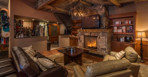 9279 Brae Road, Truckee, CA 96161 Photo