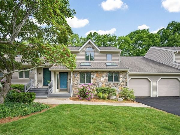 5 Magnolia Dr, Unit 5, Franklin, MA 02038