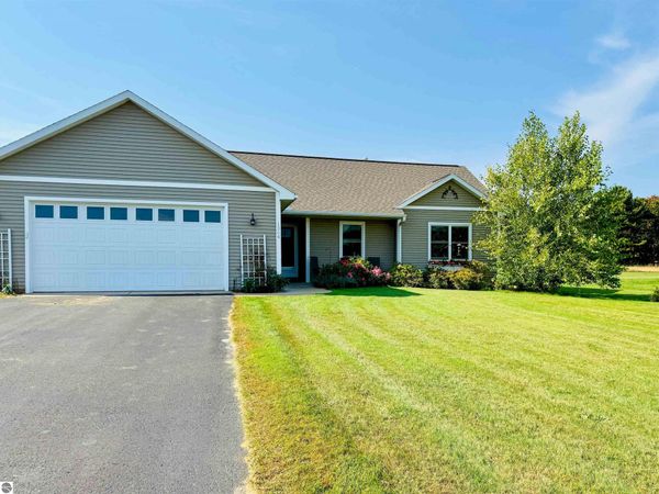 1364 Saffron Circle, Traverse City, MI 49696
