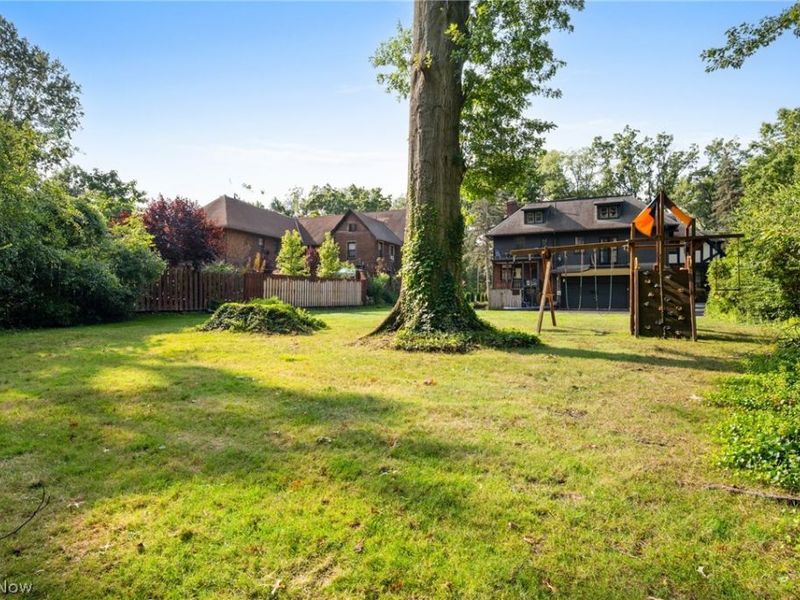 14211 Larchmere Boulevard, Shaker Heights, OH 44120 Photo 40