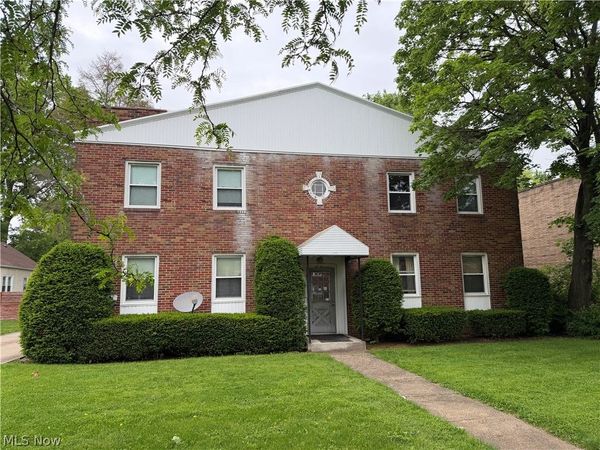 2011 W Market Street , Akron, OH 44313