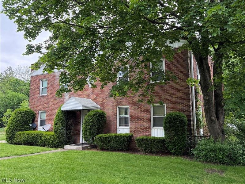 2011 W Market Street, Akron, OH 44313 Photo 15