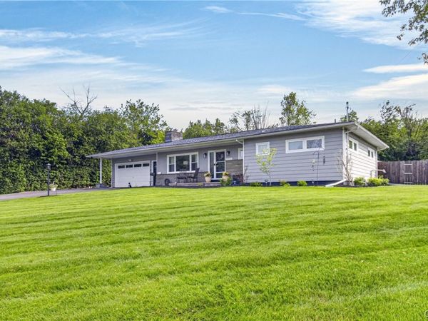 37 Taber Road, New Hartford, NY 13413