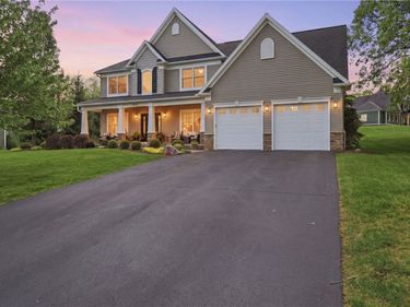 6779 Colyer Crossing, Victor, NY 14564