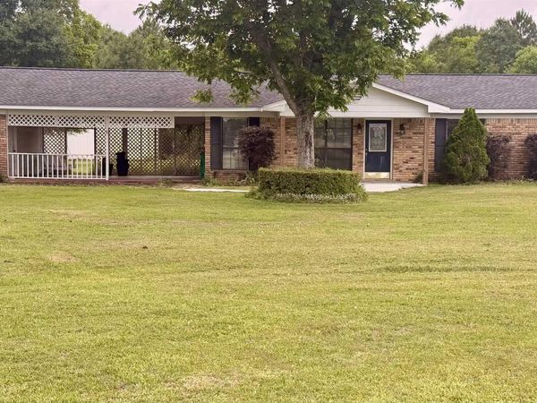 10046 WOODIE Lane, Irvington, AL 36544