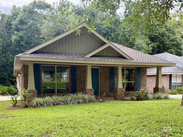 501 Charing Cross Street, Fairhope, AL 36532