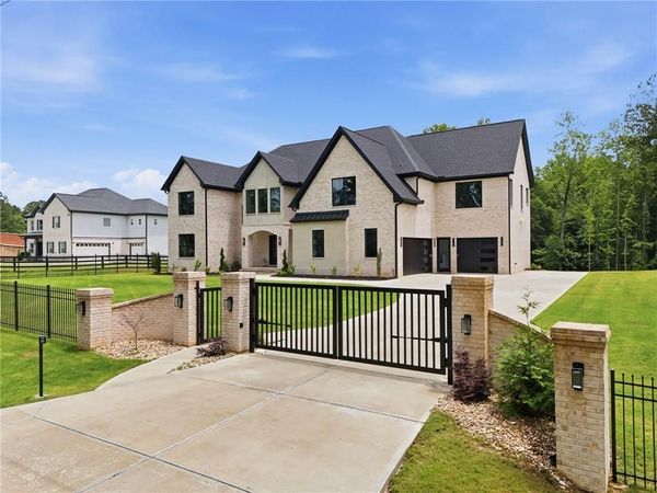 1255 Em Croy Road, Buford, GA 30518