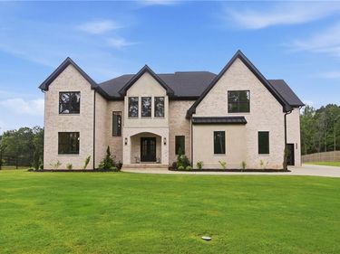 1255 Em Croy Road, Buford, GA 30518