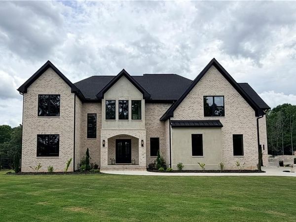 1255 Em Croy Road , Buford, GA 30518