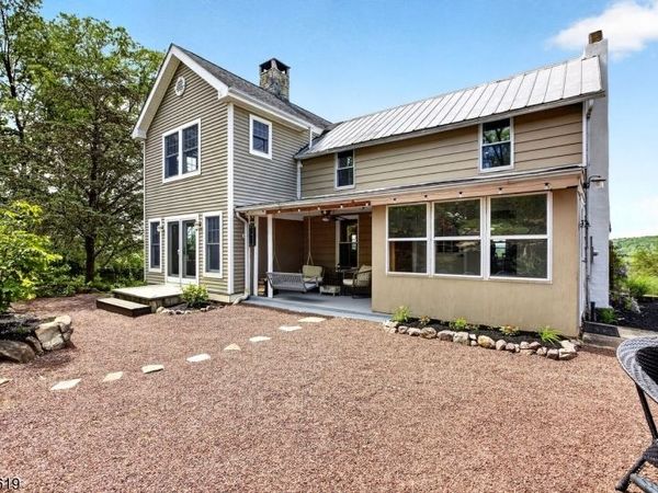 70 Crab Apple Hill Rd, Holland, NJ 08848