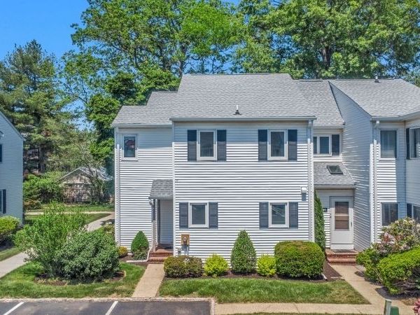 50 Coppermine Village, Flemington, NJ 08822