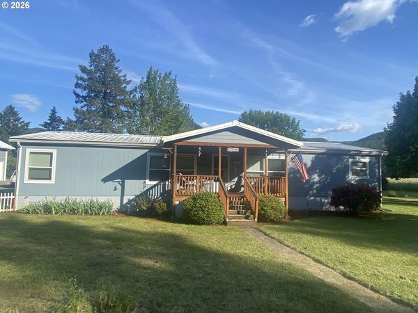 38102 QUEENS RD, Marcola, OR 97454