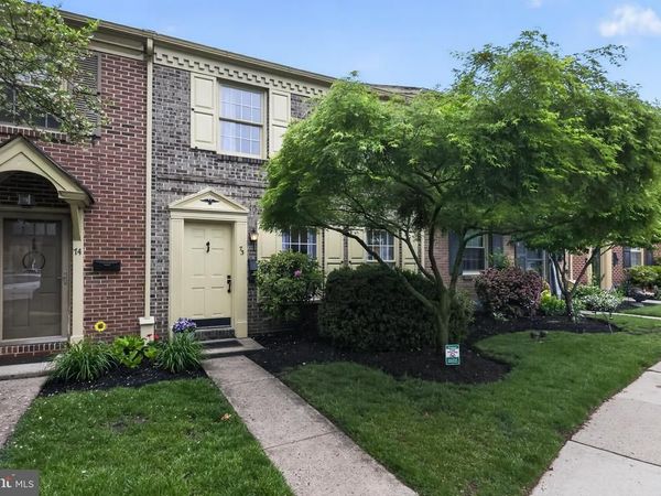73 ROBODA BOULEVARD , ROYERSFORD, PA 19468