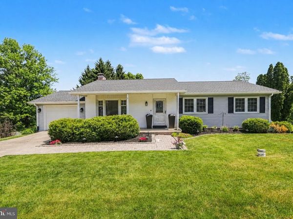 111 BUNKER HILL ROAD , NEW CUMBERLAND, PA 17070