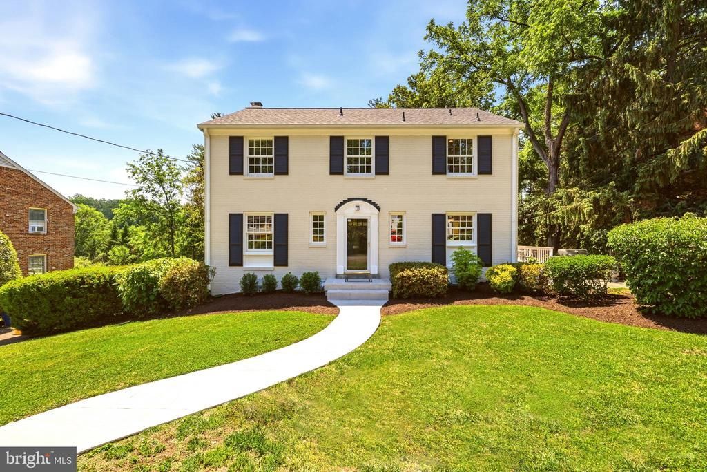 7822 Fulbright Court , Bethesda, MD 20817 Main Photo