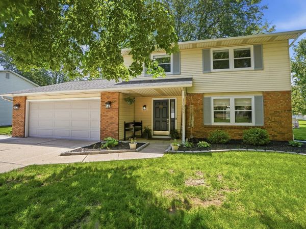 10009 Quachita Court, Fort Wayne, IN 46804