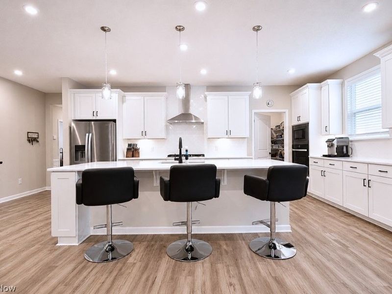 8208 Mustang Lane, Mentor, OH 44060 Photo 10
