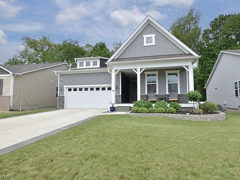 8208 Mustang Lane, Mentor, OH 44060 Photo 3