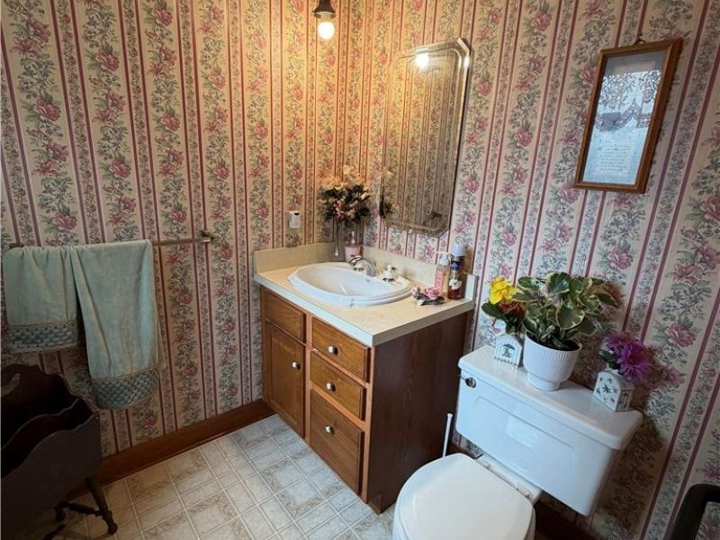 1557 D Street, Lorain, OH 44052 Photo 21