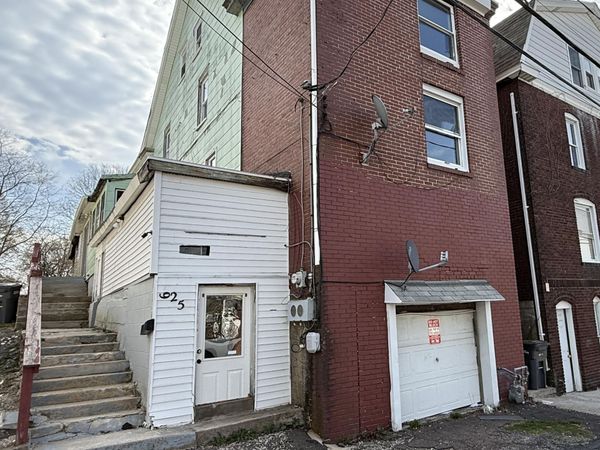 625 Arthur Street, Hazleton, PA 18201