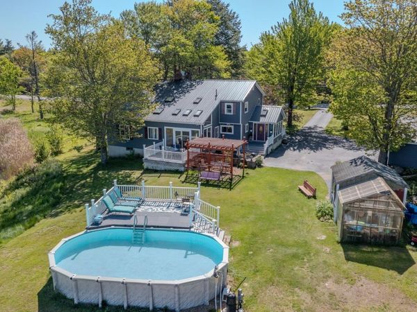 140 Mountain View Road, Deerfield, NH 03037