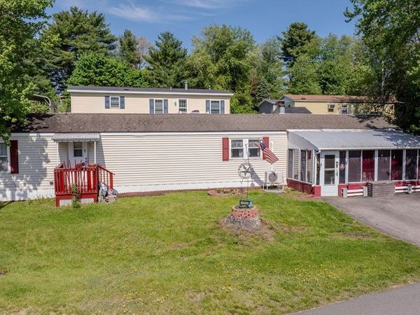 1 First Street, Sturbridge, MA 01566