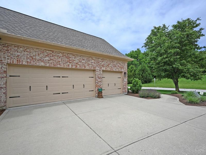 445 Ivy Trails Drive, Union Twp, OH 45244 Photo 6