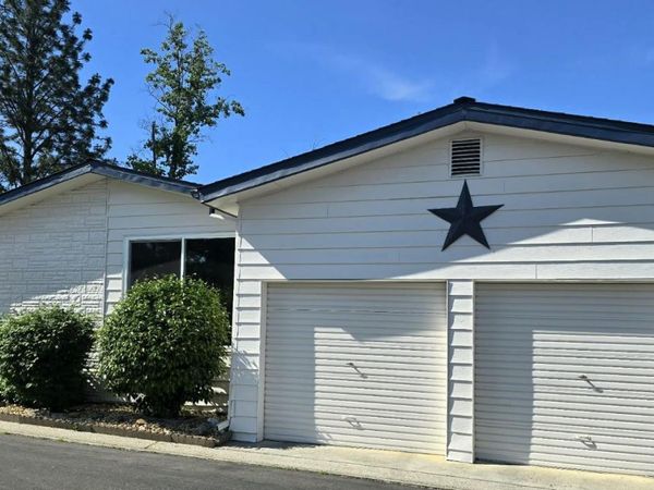 3765 Grass Valley Hwy #202, Auburn, CA 95602