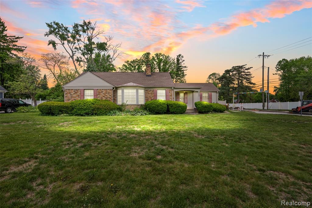 404 Lexington Boulevard, Royal Oak, MI 48073 Main Photo