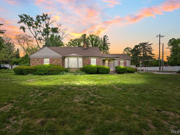 404 Lexington Boulevard, Royal Oak, MI 48073